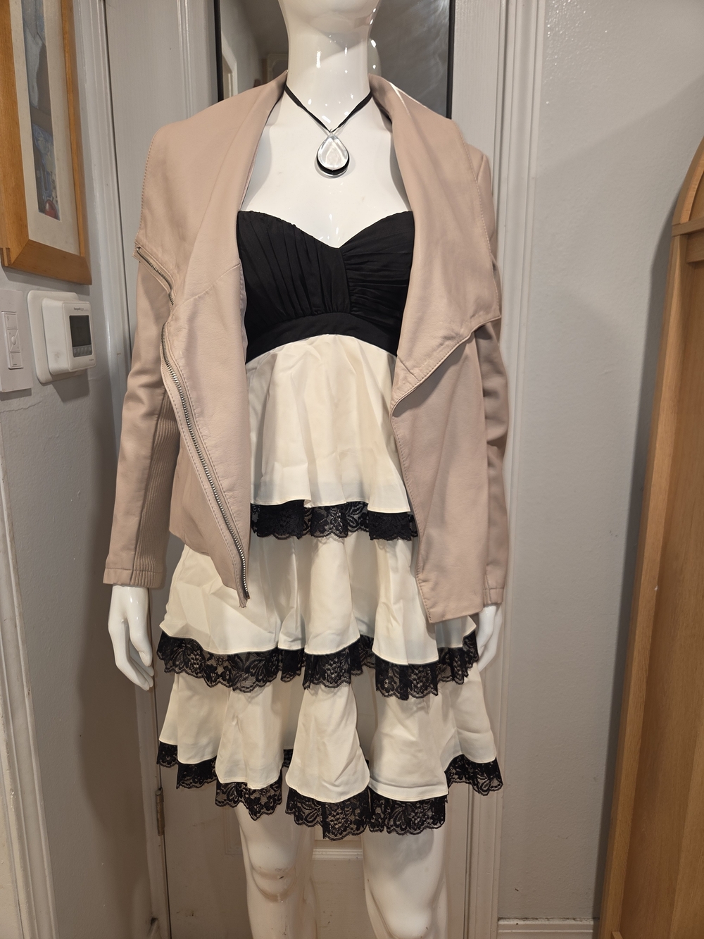 Bebe Black and Cream Tiered Lace Halter Dress - Picture 10 of 12